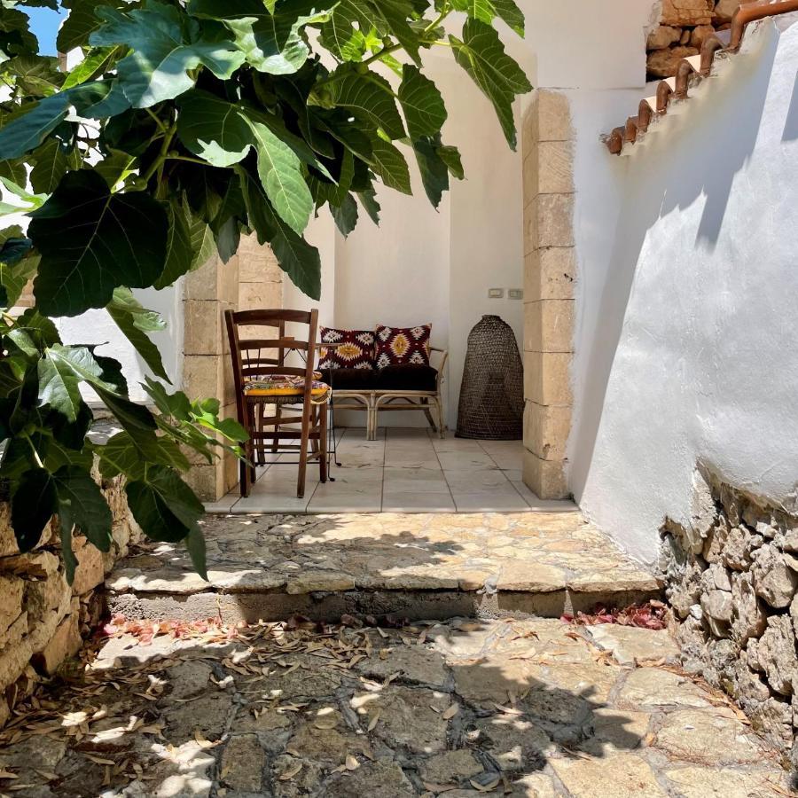 Casa Vacanze Capurre "Trulli E Pajare A Due Passi Dal Pizzo" Gallipoli Exterior foto