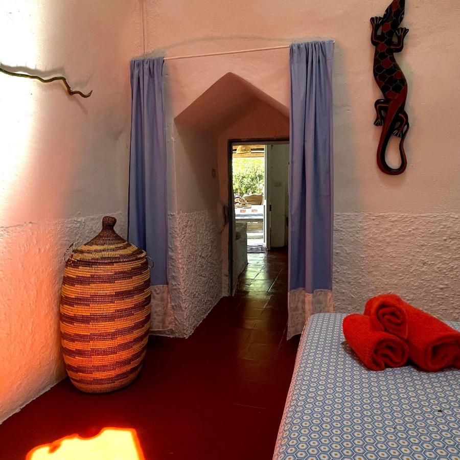 Casa Vacanze Capurre "Trulli E Pajare A Due Passi Dal Pizzo" Gallipoli Exterior foto